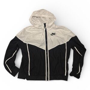 Nike Windrunner Hooded Full Zip Jacket Black White | XL | Like New | MSRP $110 🖤